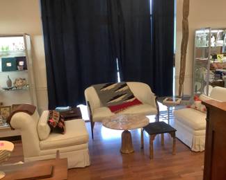 Settee and Slipper Chairs