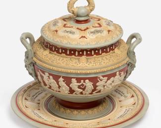 252. V&B Mettlach Tureen with Underplate (1899)