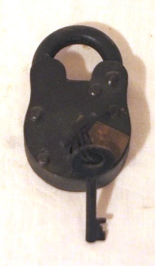 210 - Antique Style Lock w/ Key - 4 x 2.5
