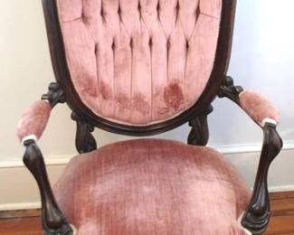 426 - Carved Victorian Tufted Gentleman's Chair 28 x 26 x 46
