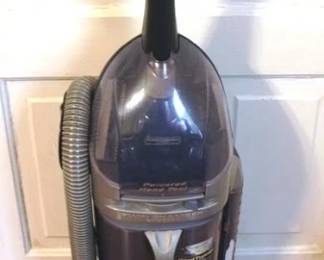 165 - Hoover Wind Tunnel Vacuum - 44" tall You are buying a used as-is electric/electronic item. We do not guarantee all components are present and if it's not expressly stated, it is untested.
