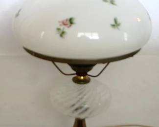 480 - Vintage Lamp - 18" tall
