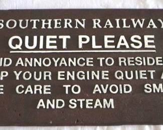 63 - Cast Iron Southern Railway Sign 10.5 x 5.5
