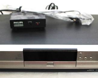 514 - Koss CD Player (no remote) - 12 x 17 You are buying a used as-is electric/electronic item. We do not guarantee all components are present and if it’s not expressly stated, it is untested.
