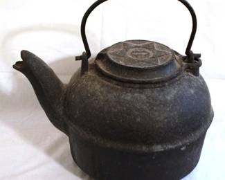 161 - Cast Iron #8 Teapot - 12 x 9
