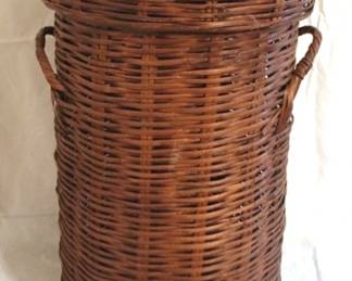 175 - Vintage Tall Woven Wicker Storage Basket w/lid 20 x 12.5
