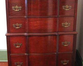 765 - Kling Mahogany 3 over 2 Chest of Drawers 51 x 35 x 21
