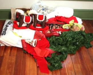 772 - Lot of Assorted Christmas Items
