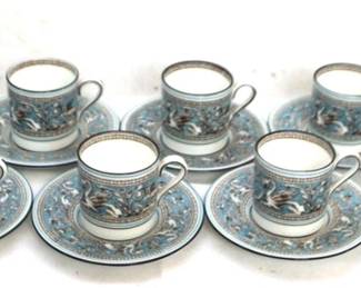 522 - 8 Cups & Saucers by Wedgwood
