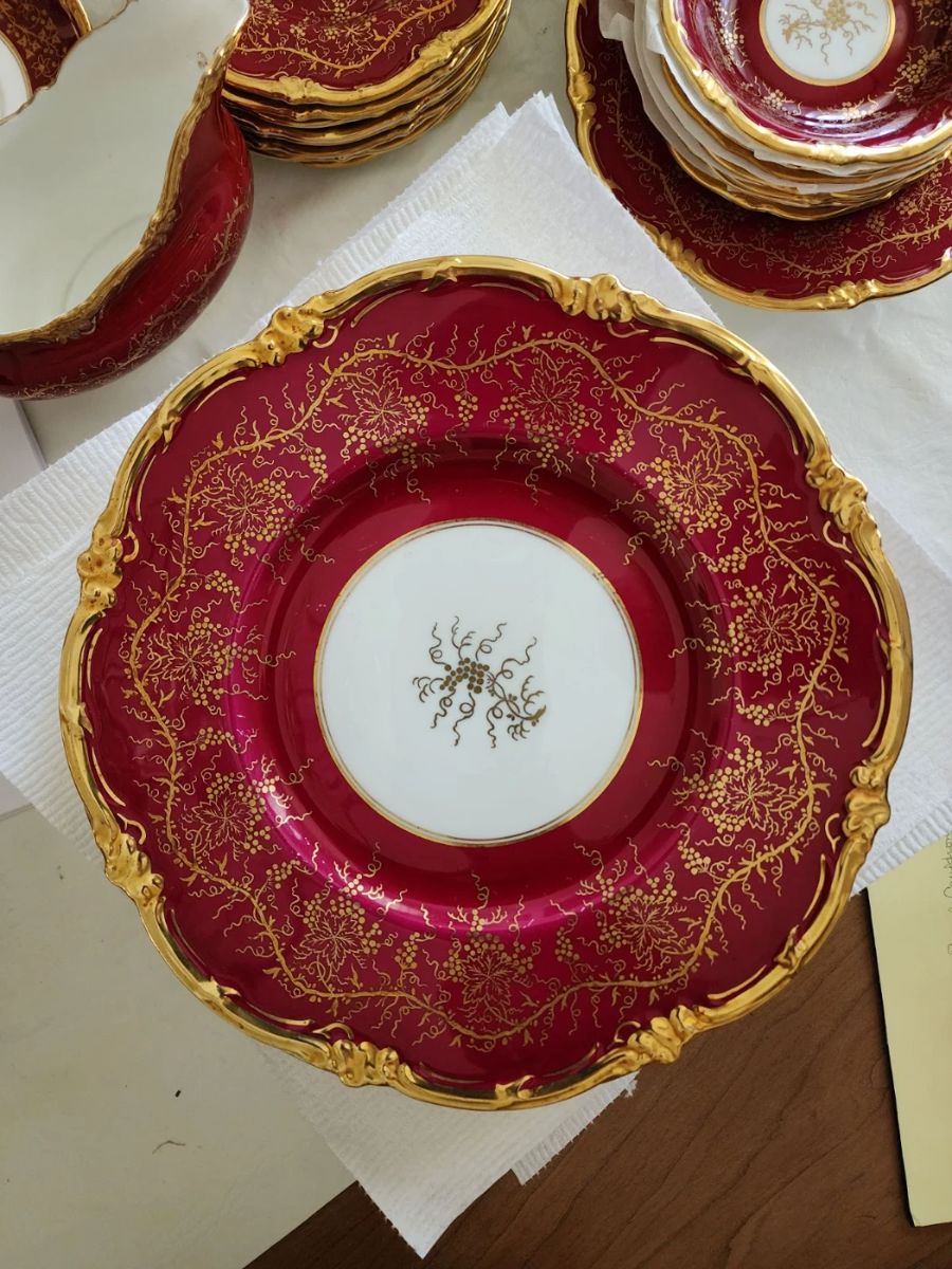 Kings plate china set