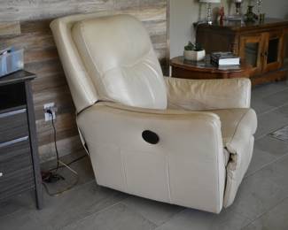 Coronado Leather Power Rocker/Recliner