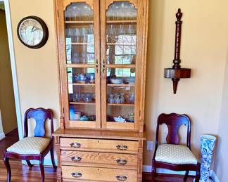 Beautiful antique oak tall china cabinet with drawers.  Perfect size, not too big, not too small!