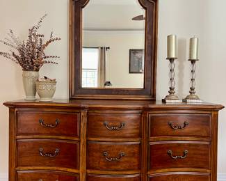 King size matching Dresser 