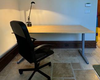 Desk Chair and Desk. 