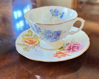 Set of 6 Hammersley Tea Cups & Saucers. Photo 1 of 2. 