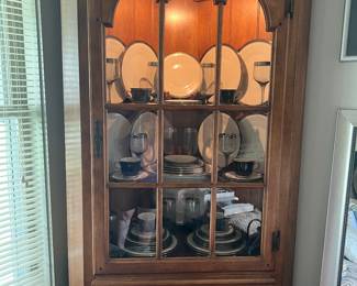 One door corner Cupboard 