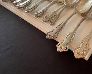 Complete set Sterling flatware w serving PCs 