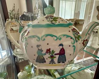 Sadler Folk Art Tea Pot