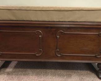 "Brookstone Cottages at Rae's Creek" in Augusta, GA. Closing Mon 4/22 at 8p. Pickup: Wed 4/24 2-6p. Please click here to view more photos, descriptions, and current bids:&nbsp;https://ctbids.com/estate-sale/27828