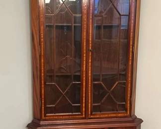 "Brookstone Cottages at Rae's Creek" in Augusta, GA. Closing Mon 4/22 at 8p. Pickup: Wed 4/24 2-6p. Please click here to view more photos, descriptions, and current bids:&nbsp;https://ctbids.com/estate-sale/27828