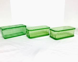 DILA800 Uranium Glass Refridgerator Dishes Set of three assorted uranium glass refrigerator dishes. Dishes measure approximately 3.5" tall by 4" wide by 8" long.
