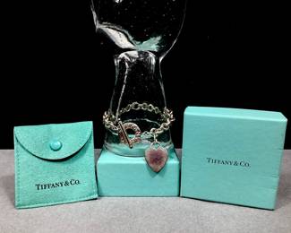 KIHE130 Tiffany Co, Blank Heart, Sterling Silver Bracelet Beautiful Tiffinay & Co. with original box, bag and care card, heart bracelet. Ready to be engraved or left blank. 
