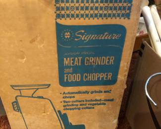 Signature Meat Grinder w/Box