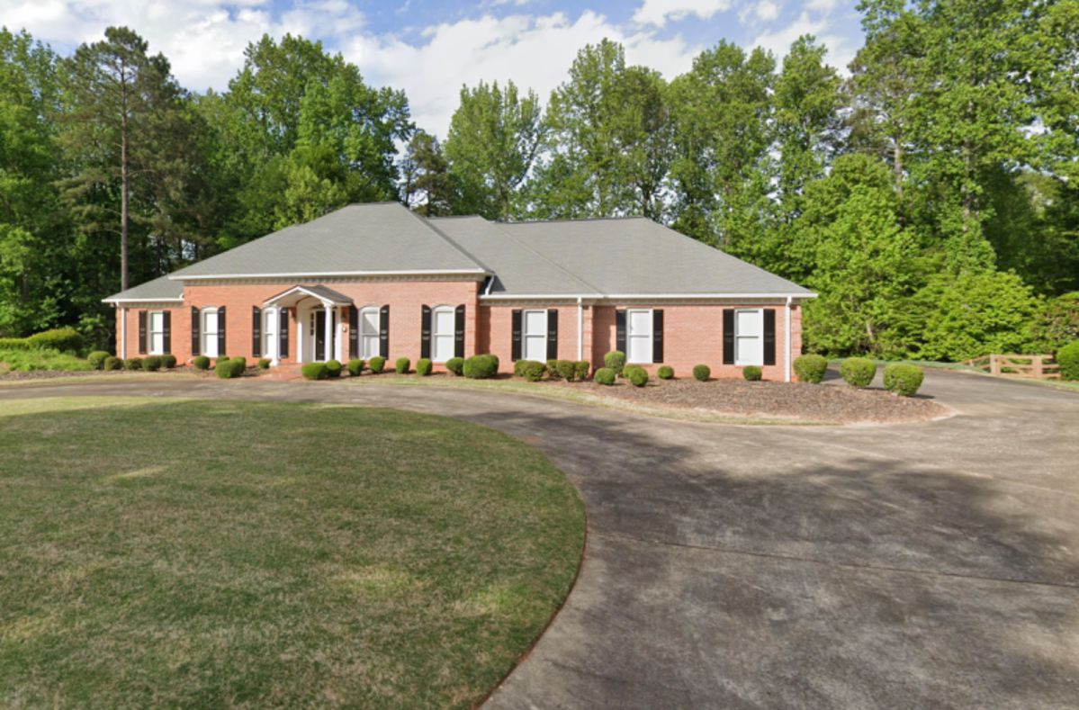 Maple Street Estate Sales 50 off Saturday... starts on 5/9/2024