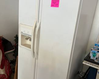 Kenmore Garage frig, super cold!