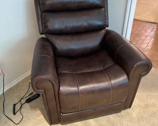 Brand New Lift chair, never used!