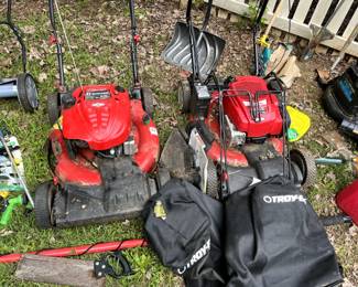 Troybilt lawn mowers with baggers
