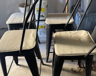 Set of 4 Metal Chairs 