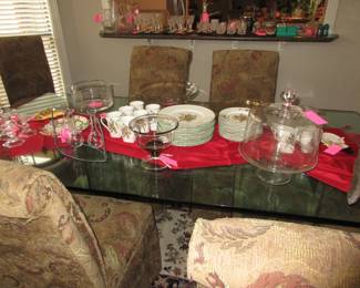 Custom Glass Top Table with 8 Upholstered chairs (Beautiful)
