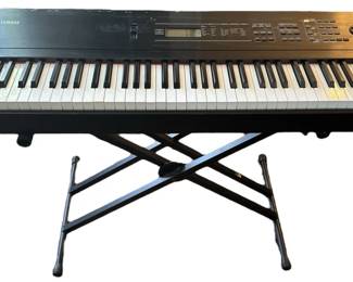 Yamaha Programmable Synthesizer