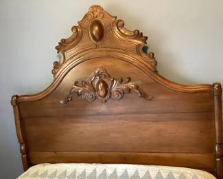 Victorian bed set