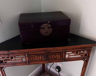 corner table and storage box