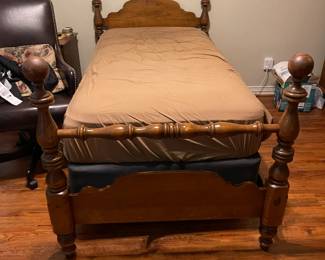 Ethan Allen twin bed