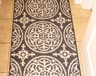 Rug/runner, 24" W x 84" L.  BUY IT NOW! $20.00