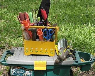 Rolling Garden Cart / Bench & Gardening Hand Tools