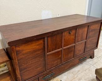 Great hope chest with drawer antique