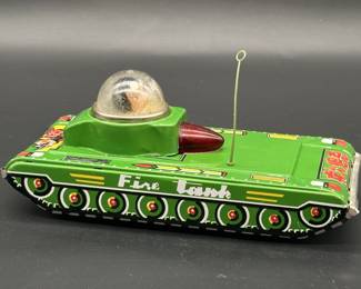 China M-956 Sparkling Fire Space Tank Tin Toy