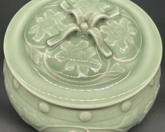 Light Jade-Color Ceramic Lidded Trinket Dish