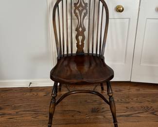 Set of 10 Antique Reproduction Oak Windsor Chairs. Set Includes 2 Arm, 4 Splat Back and 4 Stick Back Chairs. Photo 4 of 8.