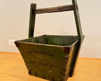 Vintage La Pommeraie de Paris Apple Wood Bucket with Handle. Photo 2 of 3.