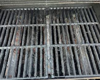 Weber Natural Gas Grill. Photo 2 of 2.