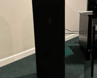 Samsung Electronics HL-T5089S TV (2007), Speakers & Integra Am & DVD Player. Photo 4 of 6.