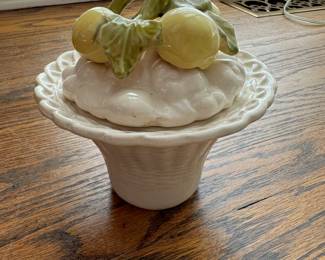 Lidded Lemon Bowl. Photo 1 of 3.