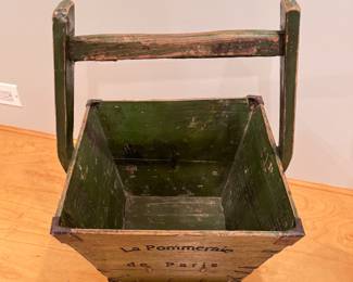 Vintage La Pommeraie de Paris Apple Wood Bucket with Handle. Photo 3 of 3.