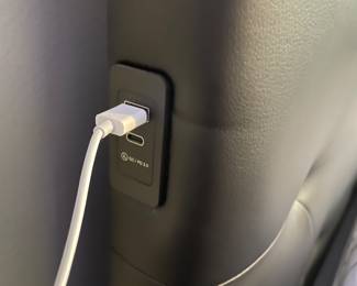 Additional views Side USB port on headboard~