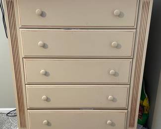 Munire 5 drawer chest, $375